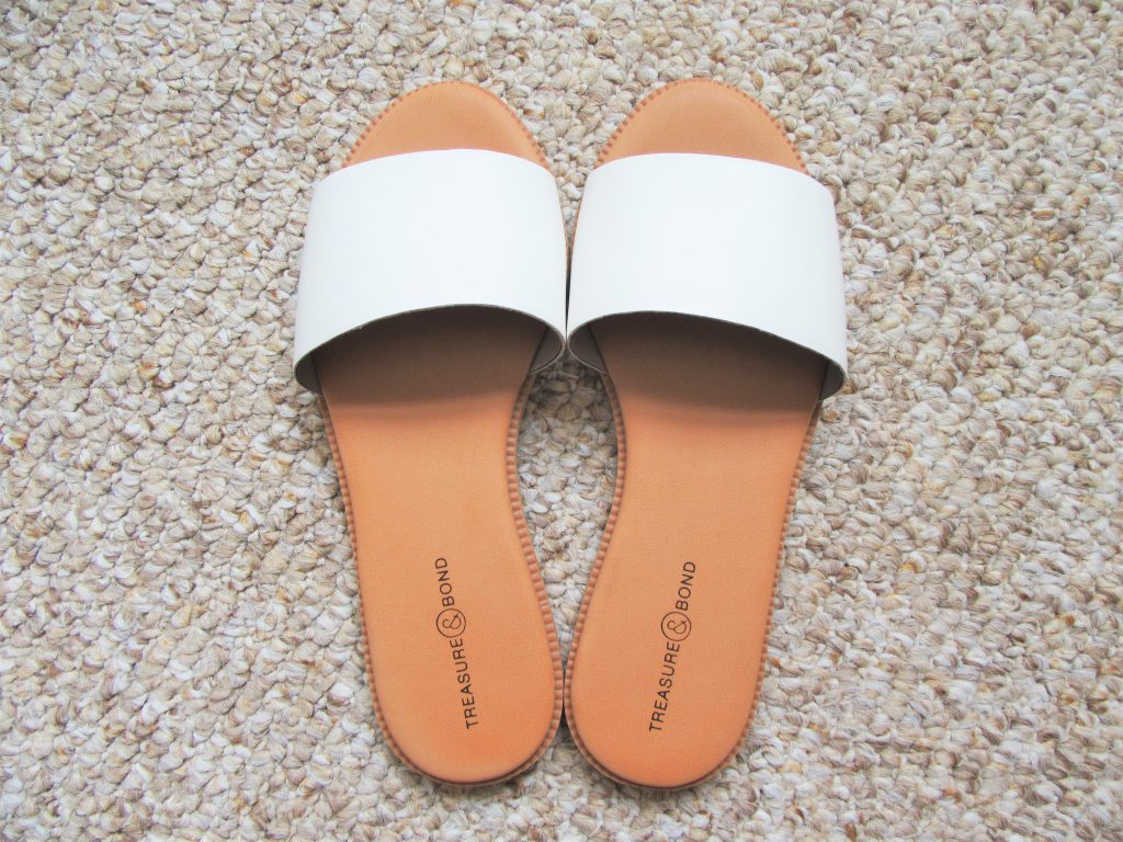 Treasure and sale bond sandals